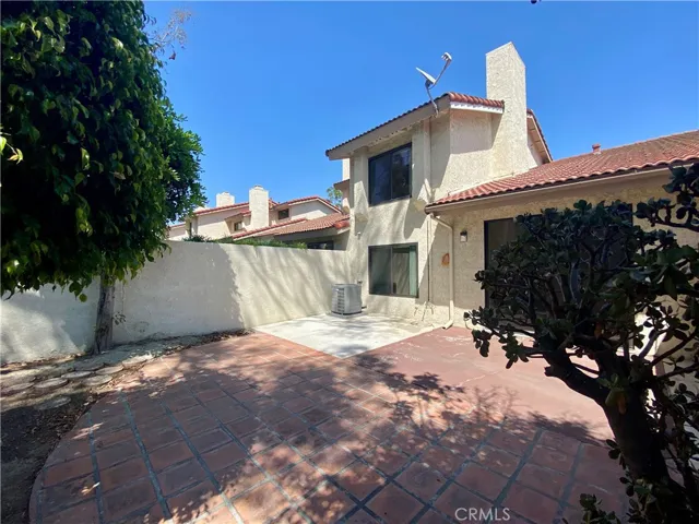 809 Creekside Drive 35, Fullerton, California 92833