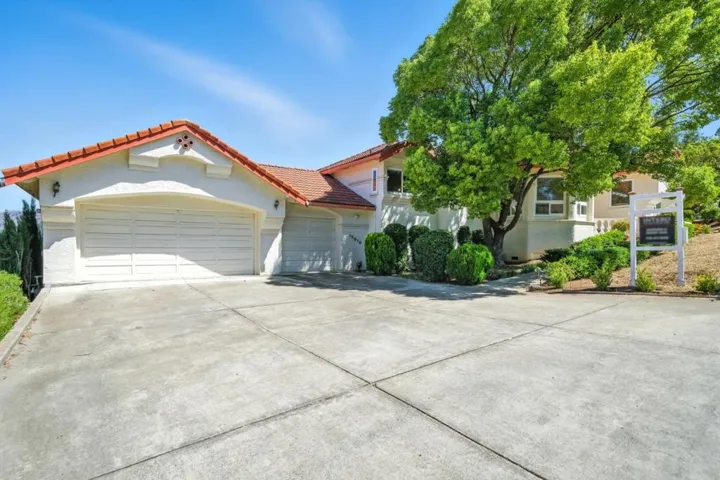 15610 Oakridge, Morgan Hill, California 95037