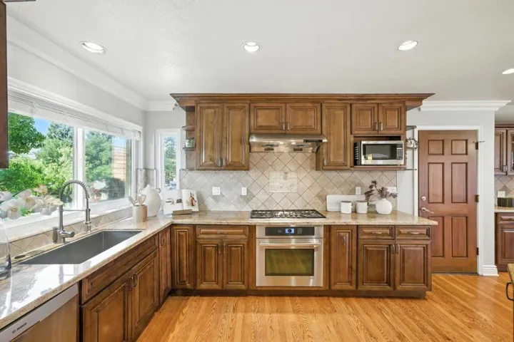 15610 Oakridge, Morgan Hill, California 95037
