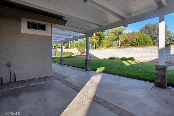2963 Falconberg Drive, La Verne, California 91750