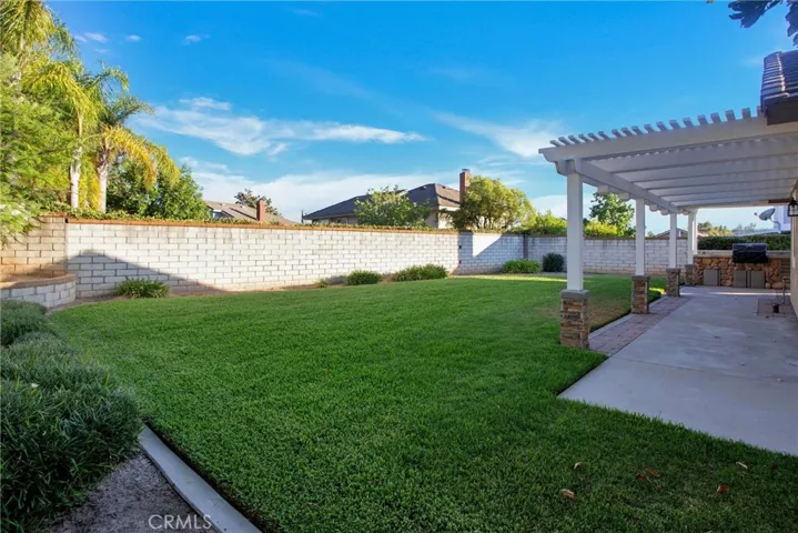 2963 Falconberg Drive, La Verne, California 91750