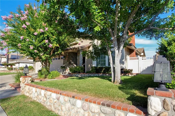 2963 Falconberg Drive, La Verne, California 91750