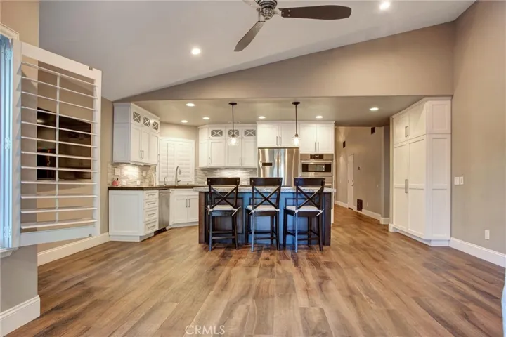 2963 Falconberg Drive, La Verne, California 91750