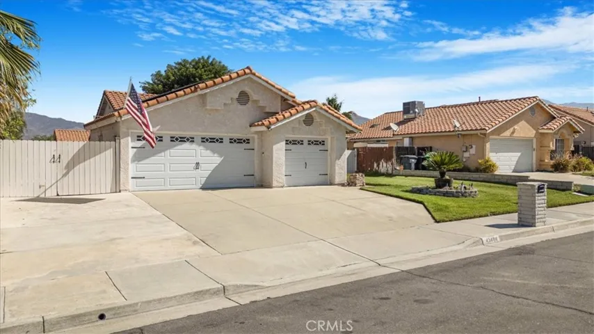 43444 Avenida Miraflores, Hemet, California 92544