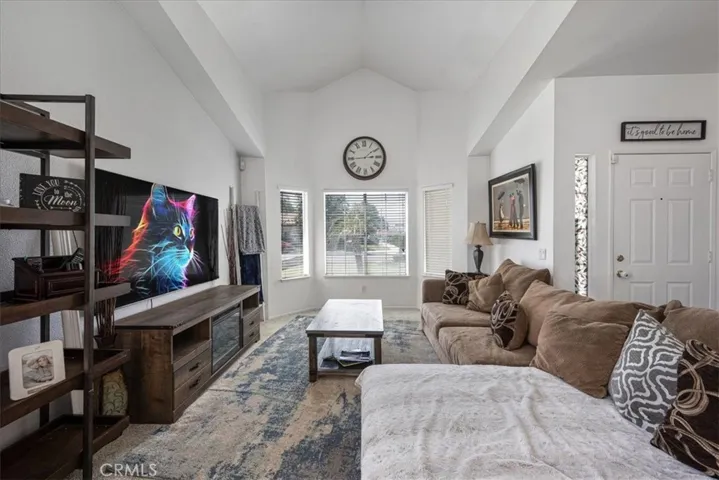 43444 Avenida Miraflores, Hemet, California 92544