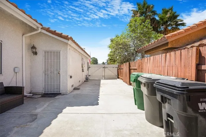 43444 Avenida Miraflores, Hemet, California 92544