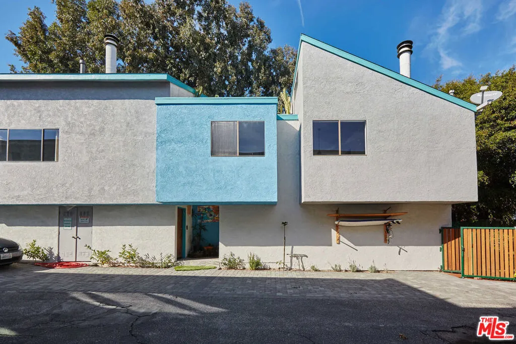 29231 Heathercliff Road 3, Malibu, California 90265, 2 Bedrooms Bedrooms, ,1 BathroomBathrooms,Residential Lease,For Rent,HEATHERCLIFF,25580511