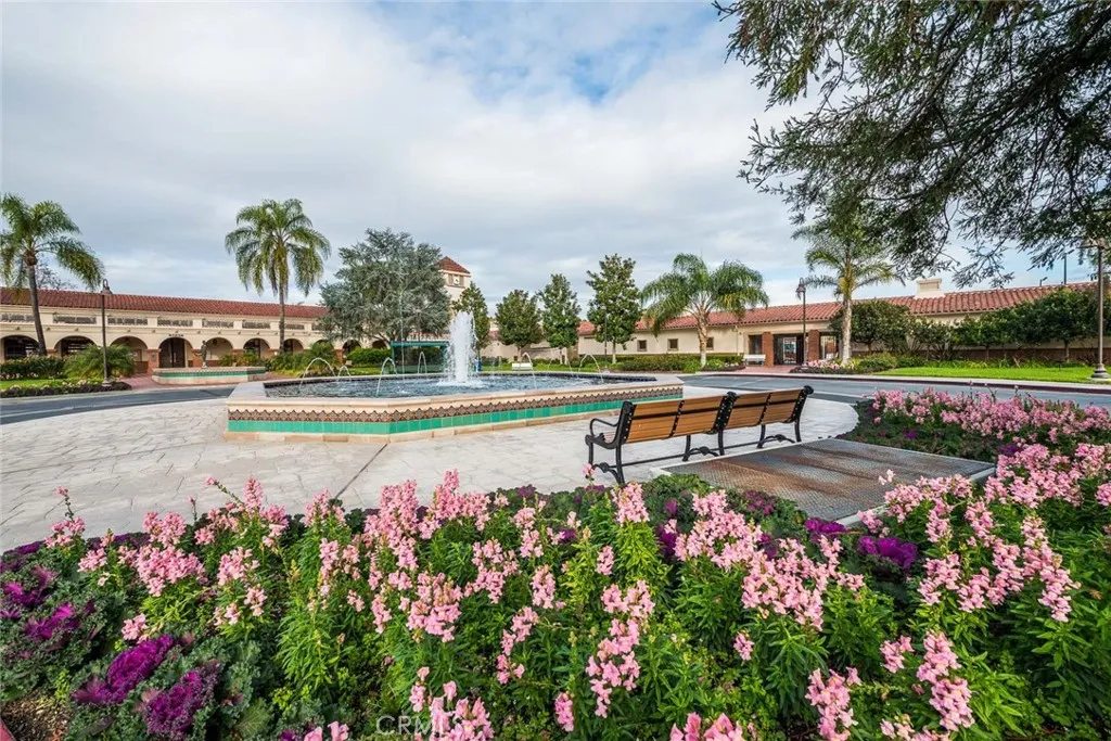 336 Avenida Sevilla B, Laguna Woods, California 92637 home-pic-24