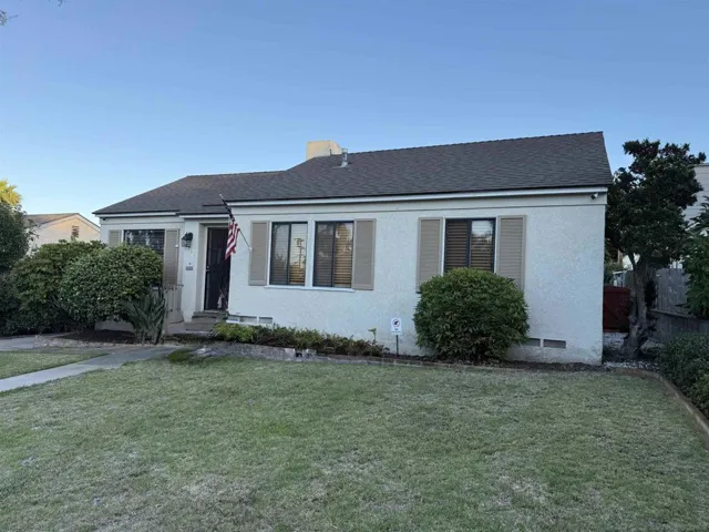 3761 Poe Street, San Diego, California 92107
