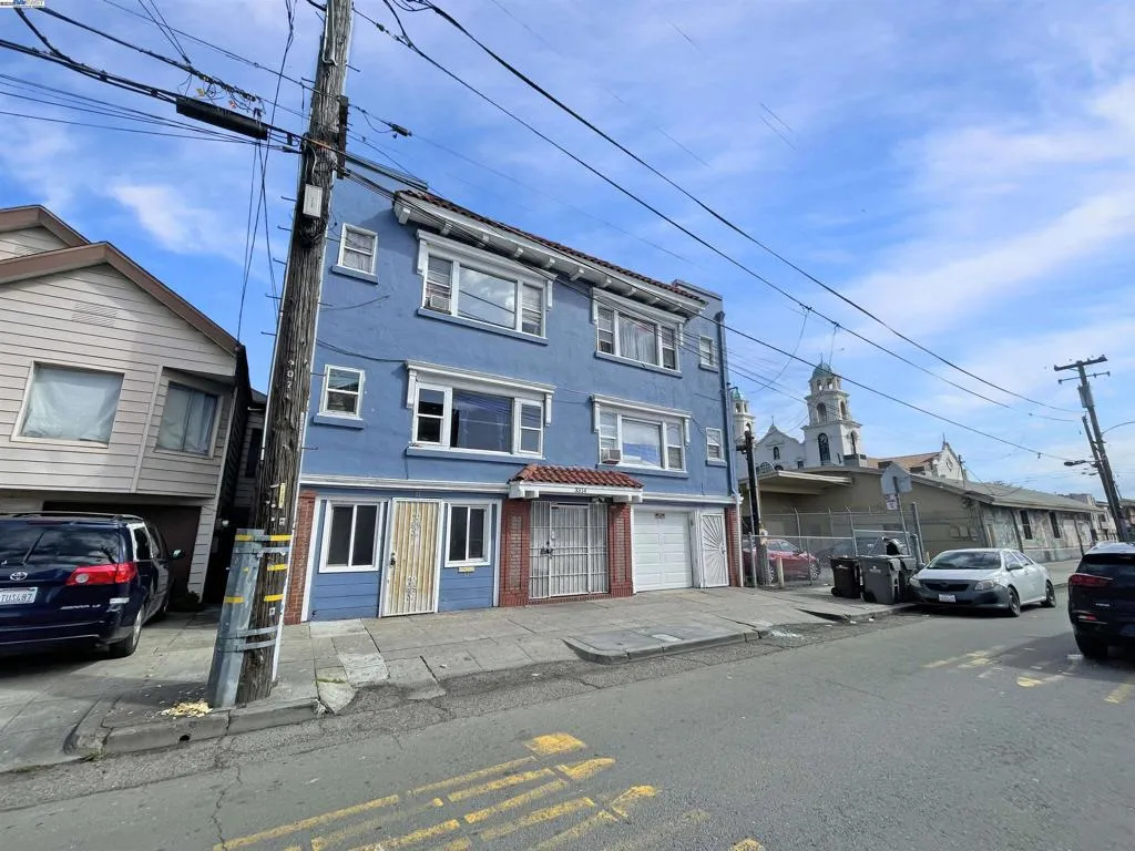 3314 Farnam St, Oakland, California 94601 home-pic-12