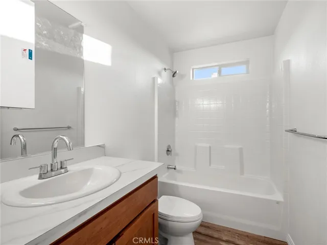 12526 Ponderosa Road, Pinon Hills, California 92372