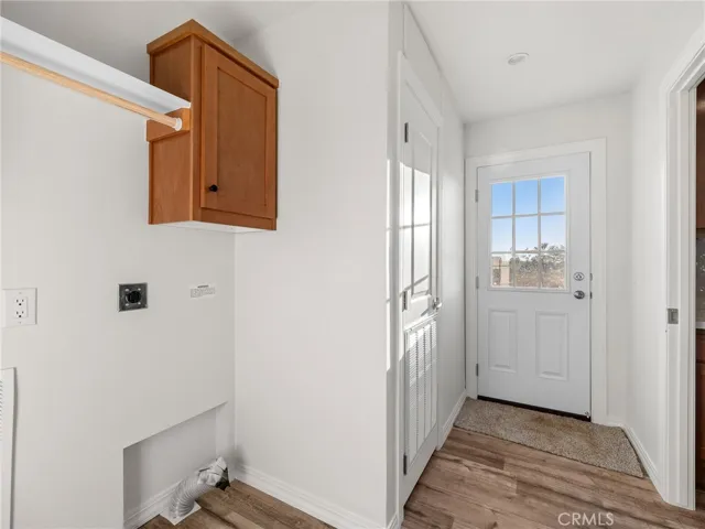 12526 Ponderosa Road, Pinon Hills, California 92372