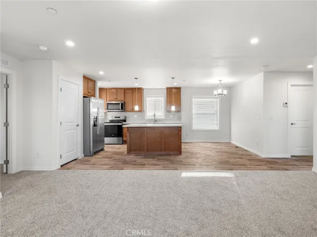 12526 Ponderosa Road, Pinon Hills, California 92372