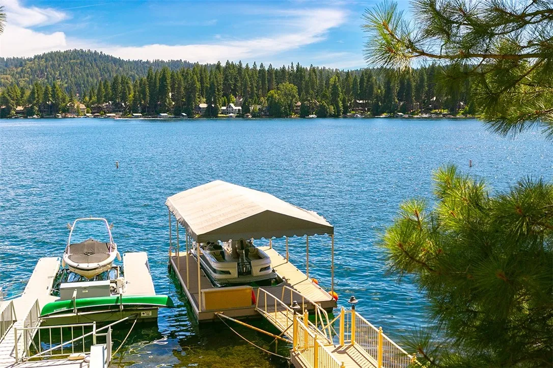 28087 North Shore Road, Lake Arrowhead, California 92352 home-pic-48