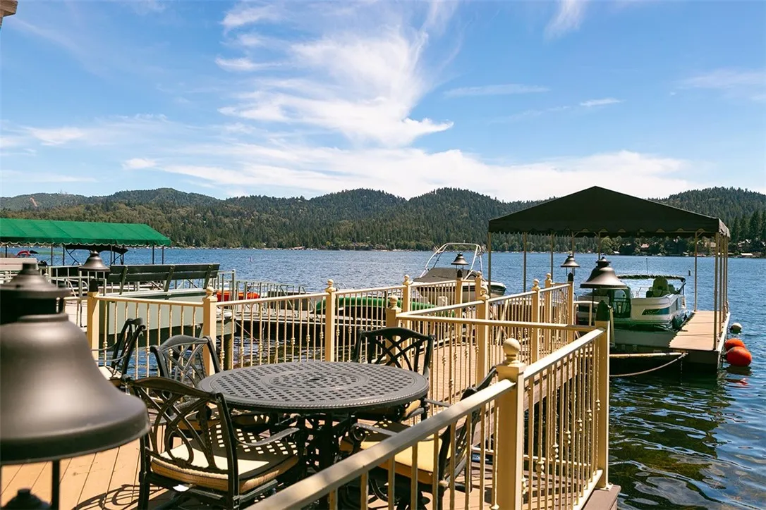 28087 North Shore Road, Lake Arrowhead, California 92352 home-pic-44