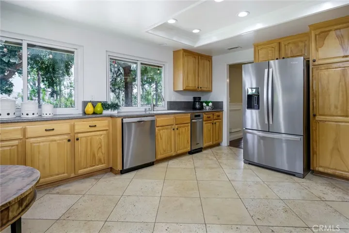 6587 E Via Arboles, Anaheim Hills, California 92807