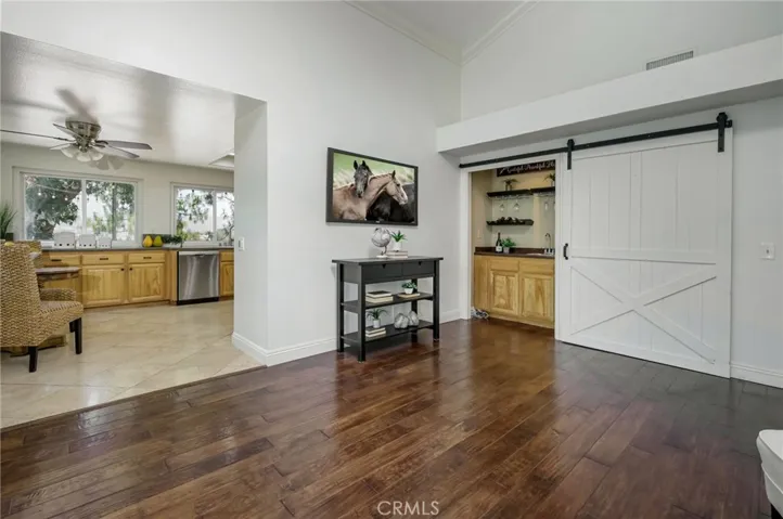 6587 E Via Arboles, Anaheim Hills, California 92807