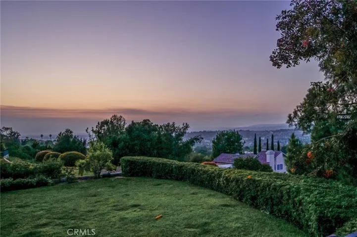 6587 E Via Arboles, Anaheim Hills, California 92807
