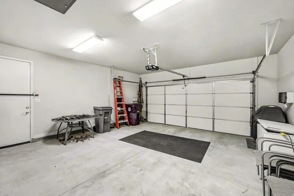 80323 Avenida Linda Vista, Indio, California 92203 home-pic-25