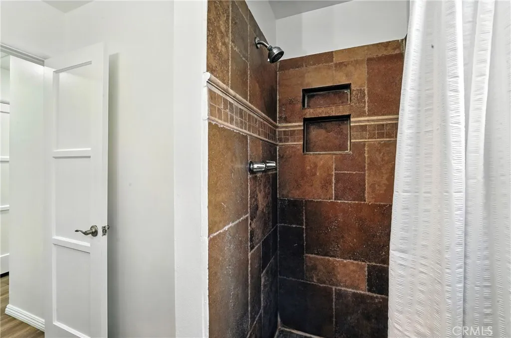 8456 San Clemente Way, Buena Park, California 90620 home-pic-16