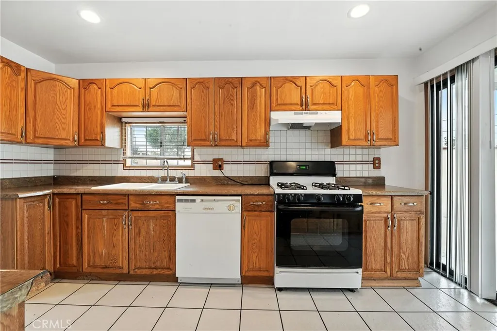 8456 San Clemente Way, Buena Park, California 90620 home-pic-8