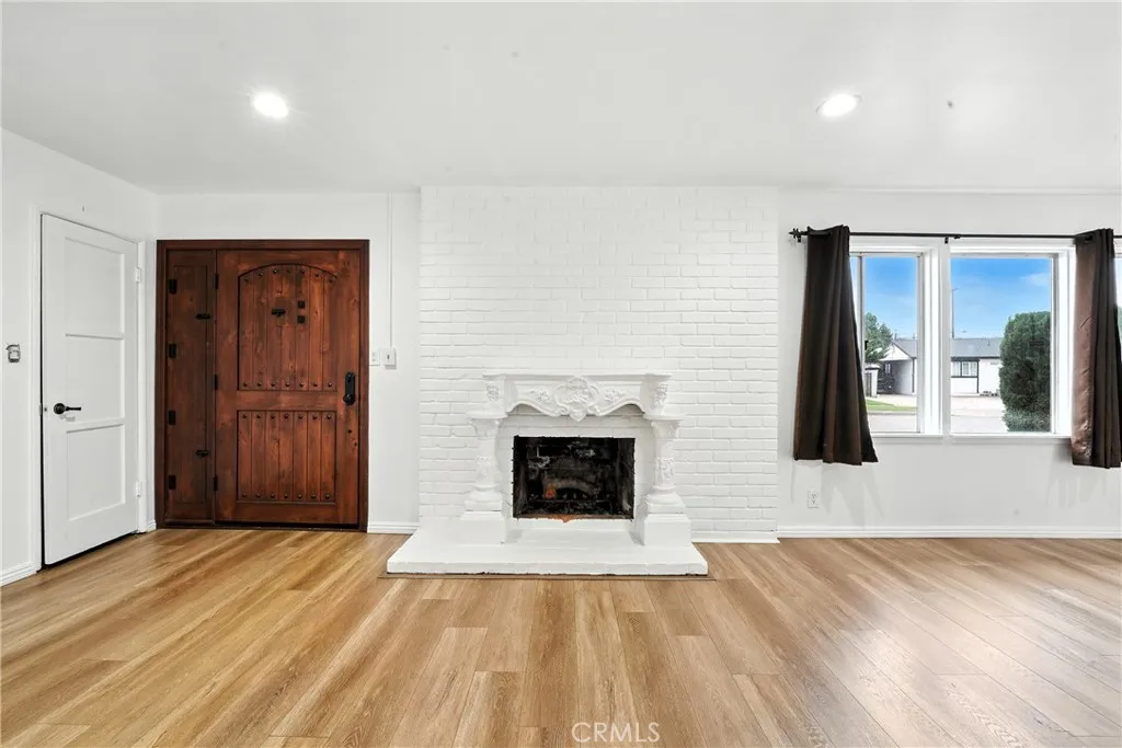 8456 San Clemente Way, Buena Park, California 90620 home-pic-4