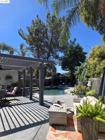 512 Corte Alta, Vacaville, California 95688