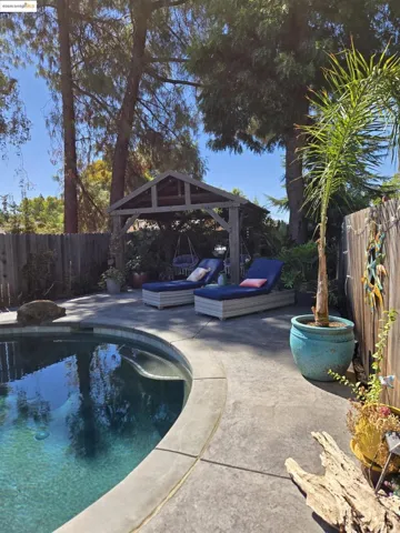 512 Corte Alta, Vacaville, California 95688