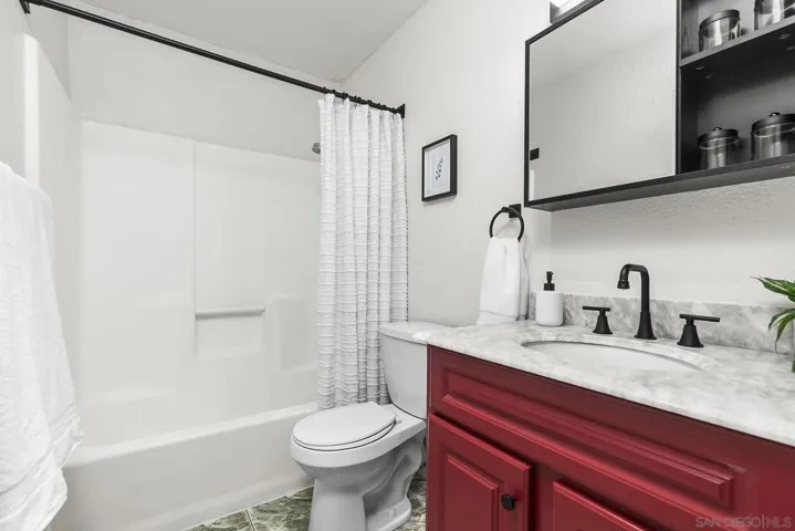 4921 Trojan Avenue 2, San Diego, California 92115