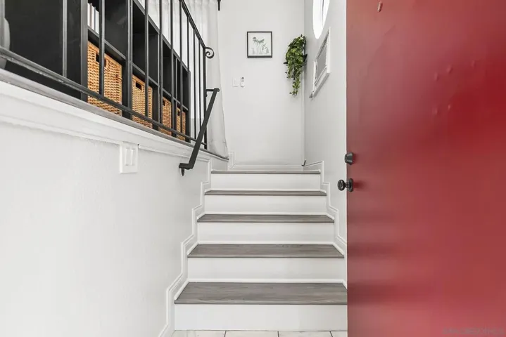 4921 Trojan Avenue 2, San Diego, California 92115