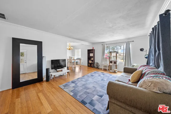 545 Stanton Street, Pasadena, California 91103