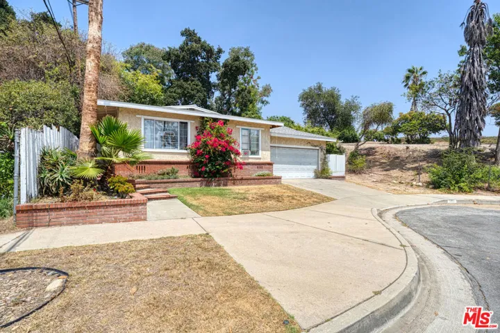 545 Stanton Street, Pasadena, California 91103