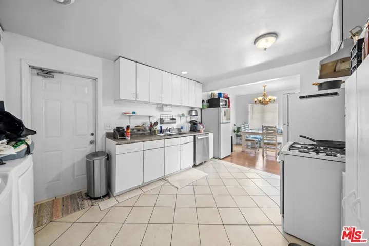 545 Stanton Street, Pasadena, California 91103