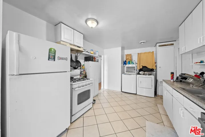 545 Stanton Street, Pasadena, California 91103