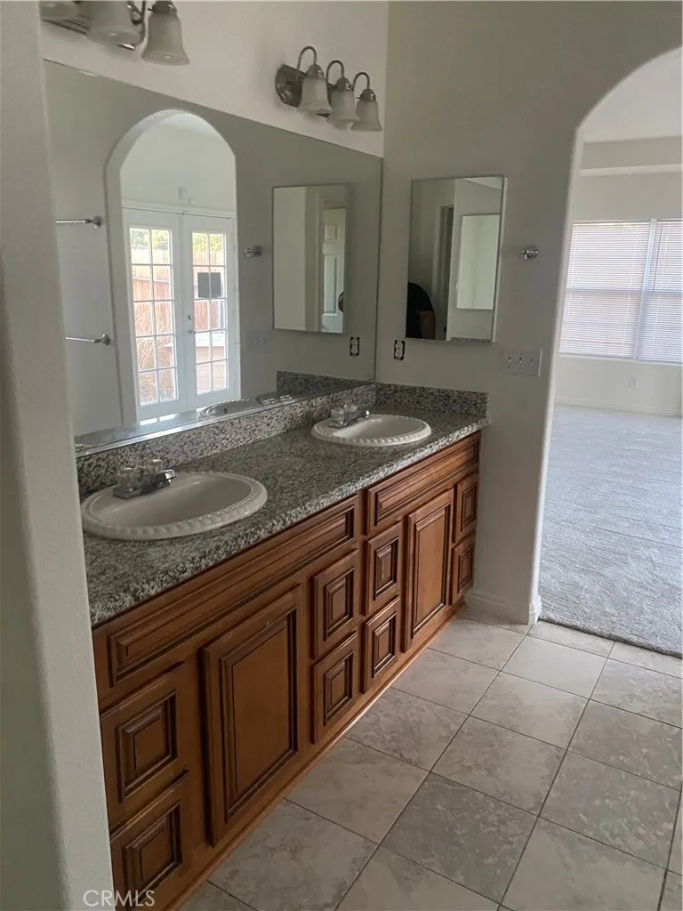 14470 Navajo Road, Apple Valley, California 92307 home-pic-22