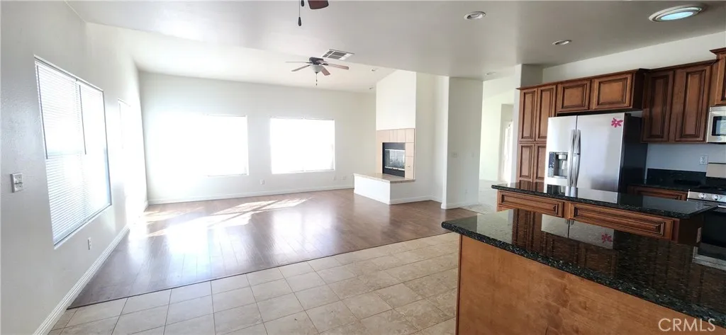 14470 Navajo Road, Apple Valley, California 92307 home-pic-13