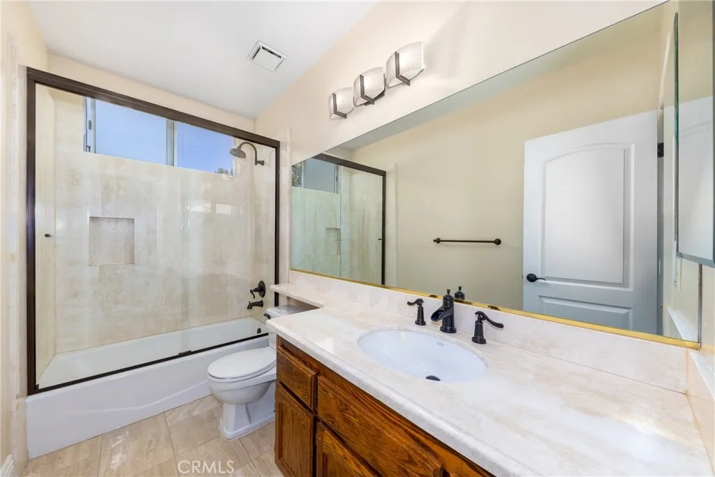 7007 Golden Vale Drive, Riverside, California 92506 home-pic-66
