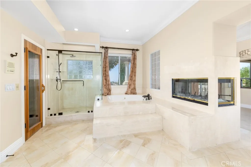 7007 Golden Vale Drive, Riverside, California 92506 home-pic-61