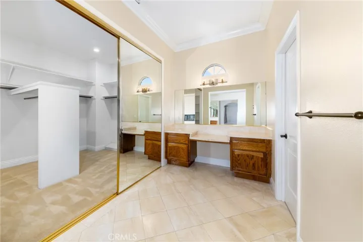 7007 Golden Vale Drive, Riverside, California 92506
