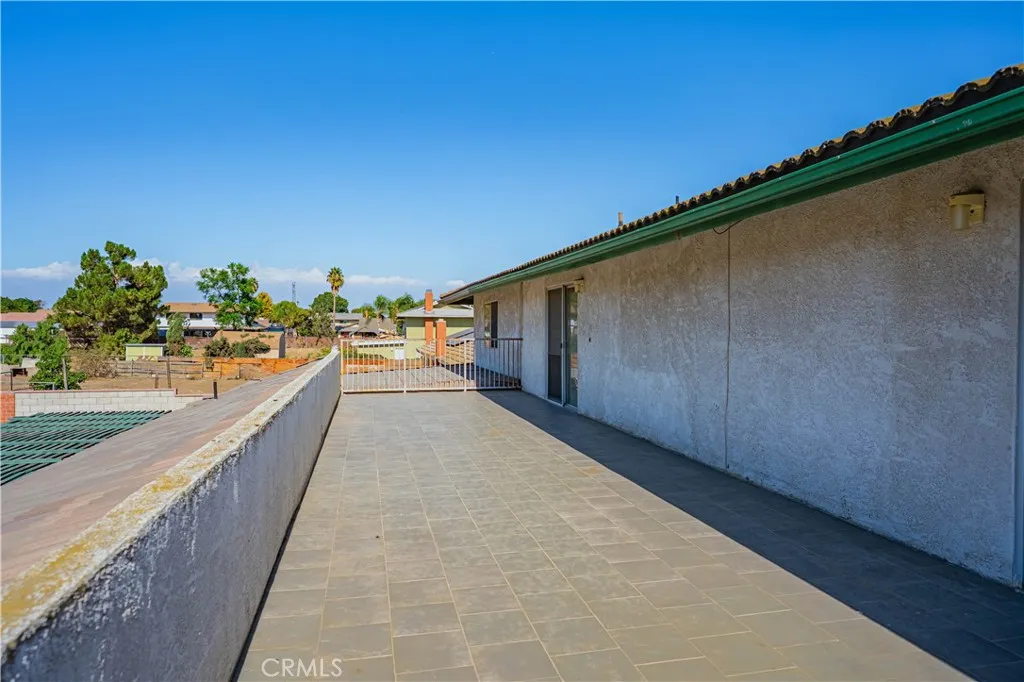 5853 Aurora Avenue, Jurupa Valley, California 91752 home-pic-21