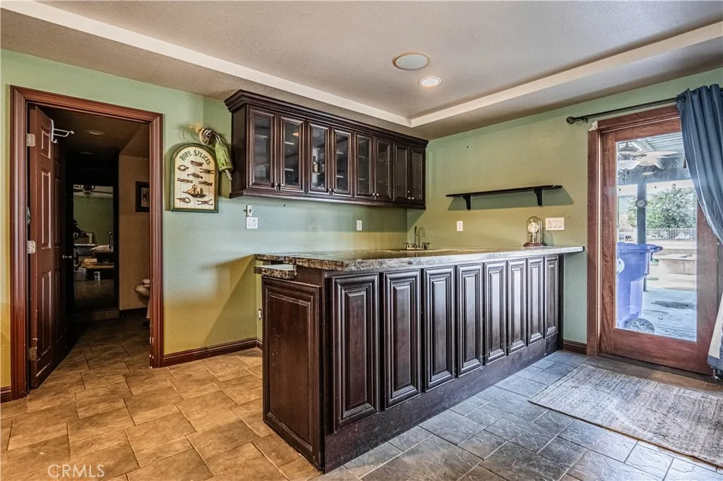 5853 Aurora Avenue, Jurupa Valley, California 91752 home-pic-7