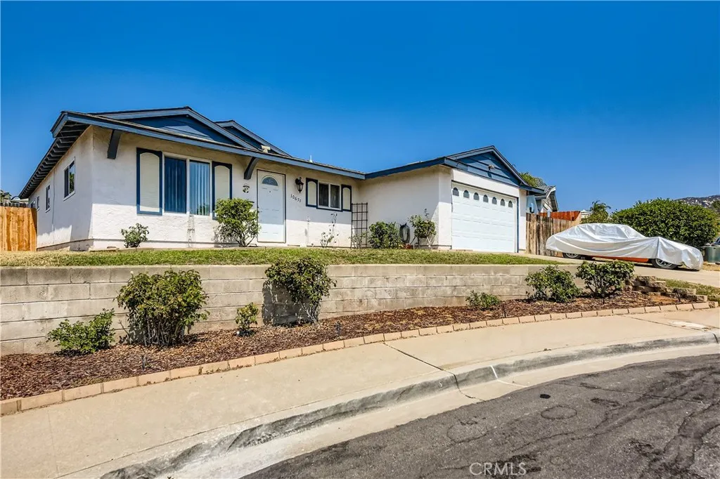 10651 Trigal Way, Santee, California 92071 home-pic-2