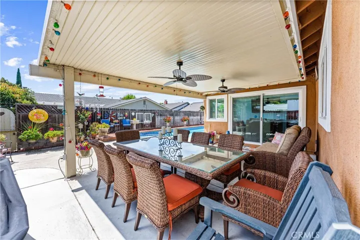 Back patio with room for kids to play or BBQs with friends!
