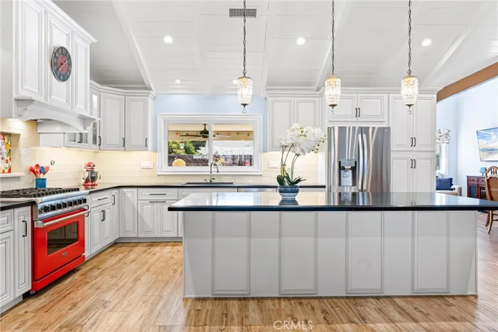 Chef's kitchen!