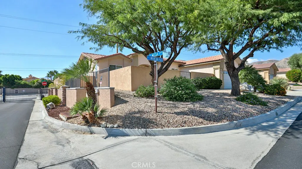 8965 Mountain Pass Drive, Desert Hot Springs, California 92240 home-pic-2