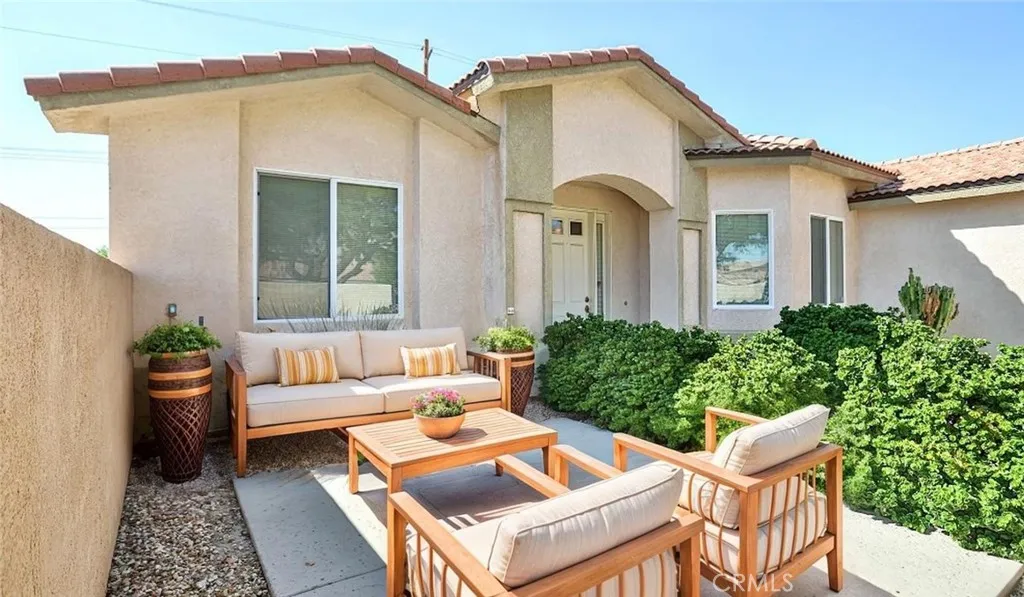 8965 Mountain Pass Drive, Desert Hot Springs, California 92240 home-pic-12