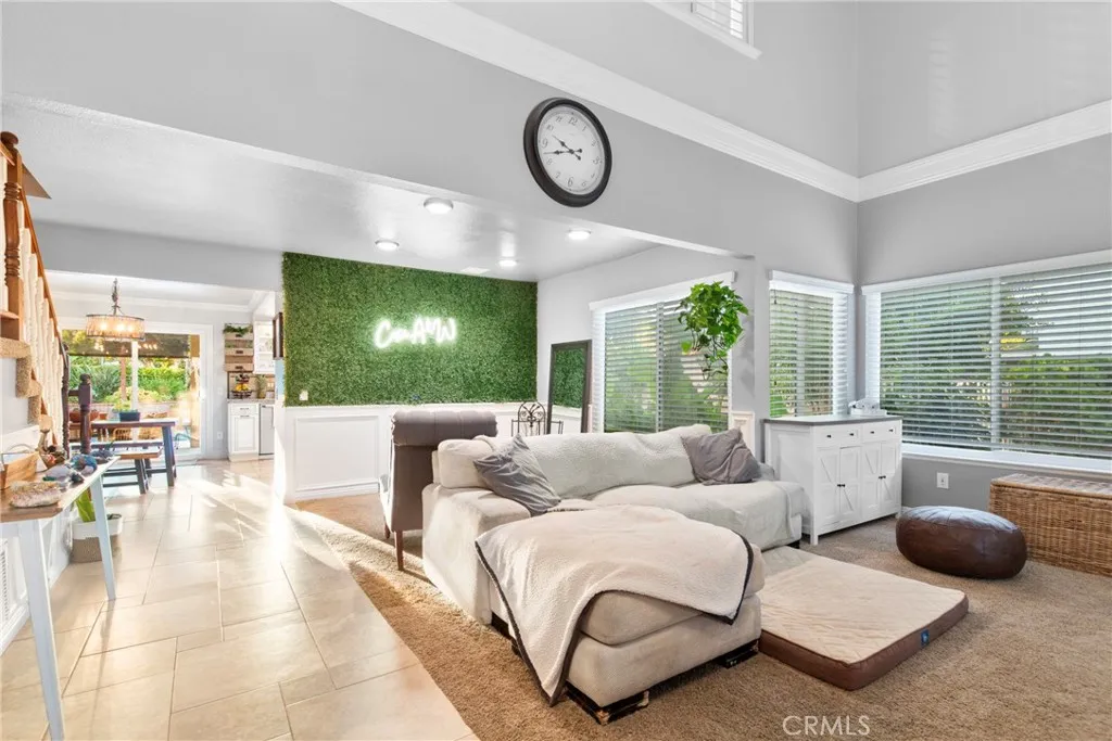 2620 S Quaker Ridge Place, Ontario, California 91761 home-pic-8