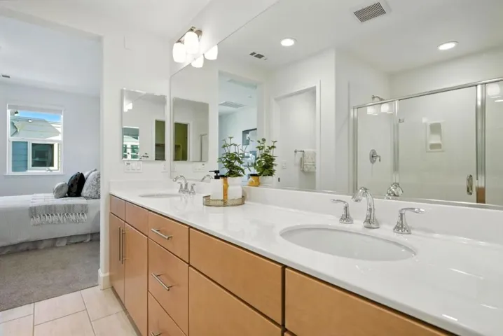 319 Charles Morris Terrace, Sunnyvale, California 94085