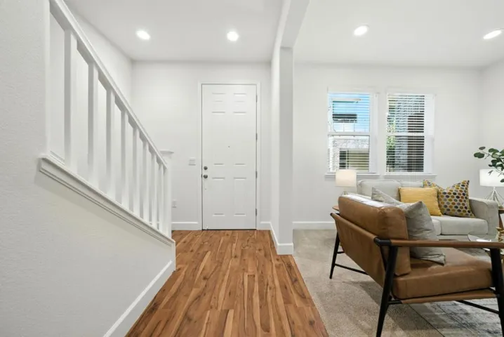 319 Charles Morris Terrace, Sunnyvale, California 94085