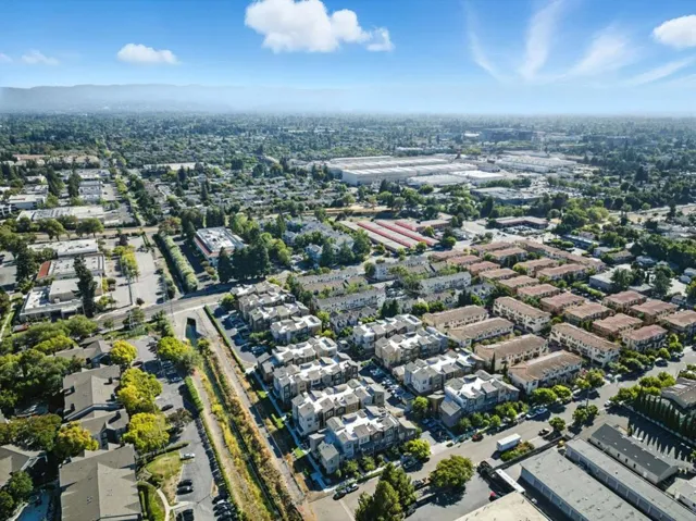319 Charles Morris Terrace, Sunnyvale, California 94085